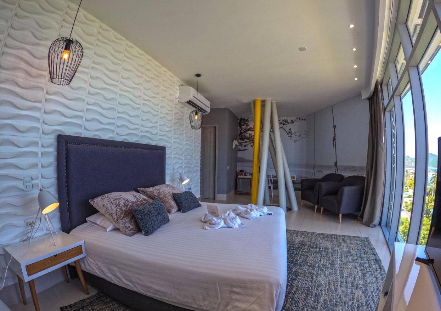 Hotel Bonita Bay Concept By Xarm 4*